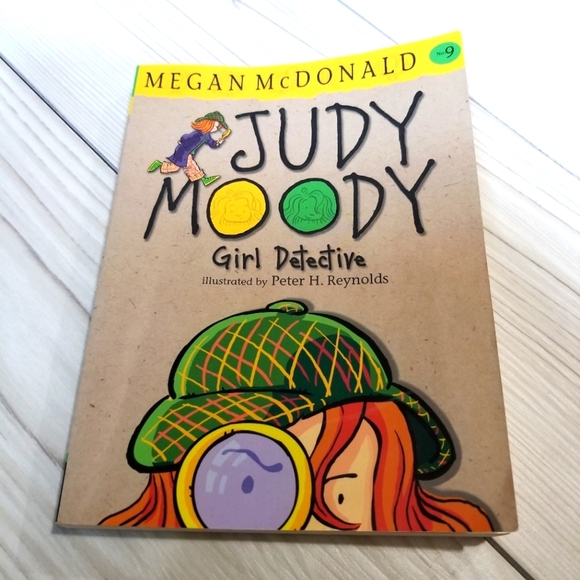 Judy Moody #1-10 books collection - Picture 14 of 16